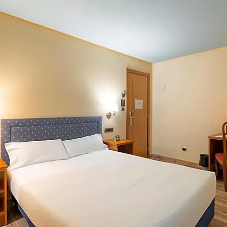 Alda Hotel 2*